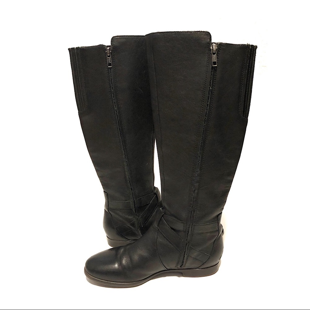 UGG Australia 'Beryl' Riding Boot - Picture 6 of 9
